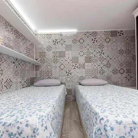 Pleasant Building Of 2 Apartments With Fascinating Sea View And Garden In Bodrum * 규무슬럭
